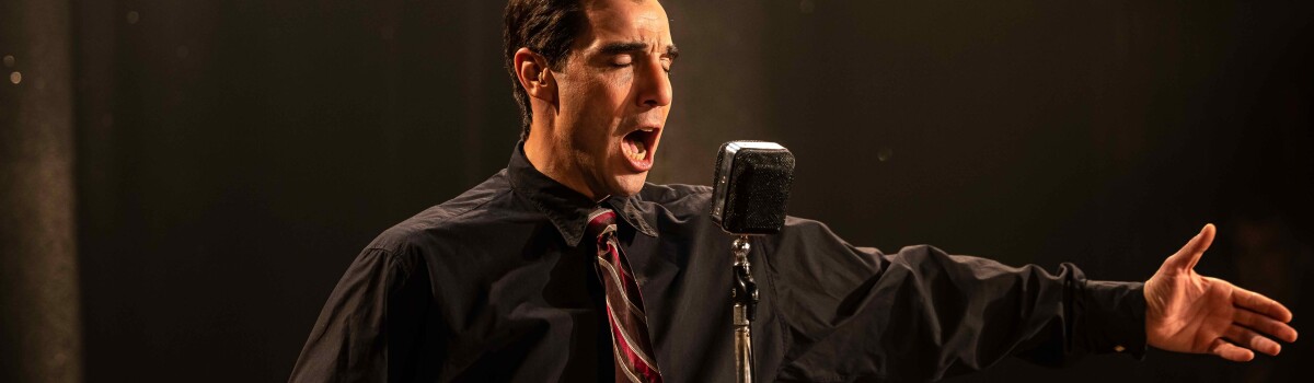 01_MonsieurAznavour_c_AntoineAgoudjian