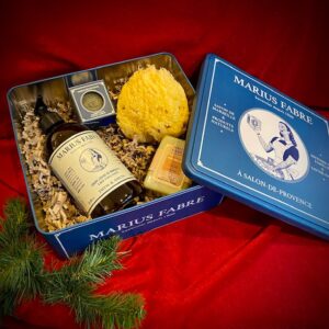 Nostalgiebox "Gordes" mit Olivenölseifen und Naturschwamm, Marius Fabre, 23x21cm