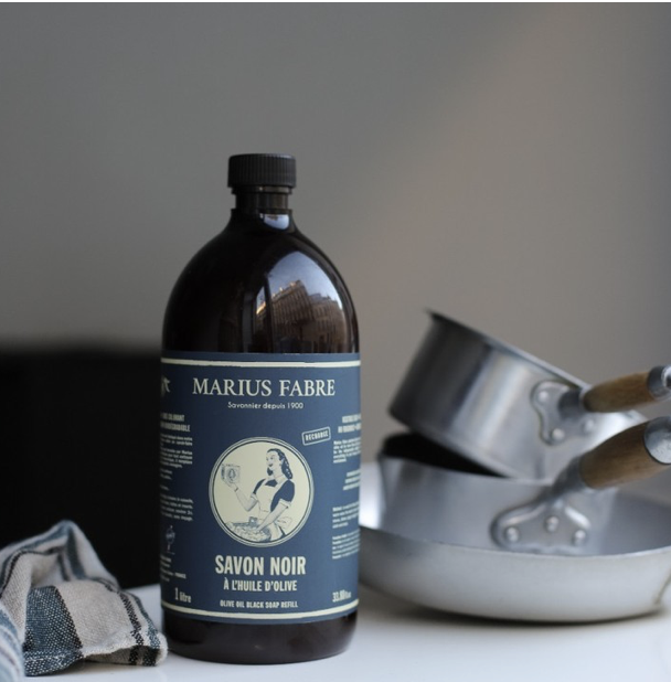 Schwarze Flüssigseife (Savon noir) aus Olivenöl, natürlicher Allzweckreiniger, Marius Fabre, 1 Liter (Nachfüllflasche)